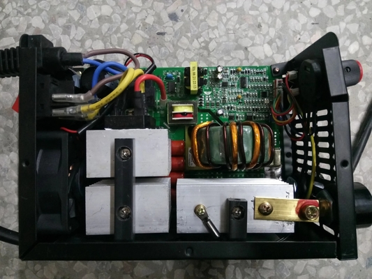 Portable DC Inverter MMA/ARC Welding Machines GOWELLDE Arc140 For Home Use